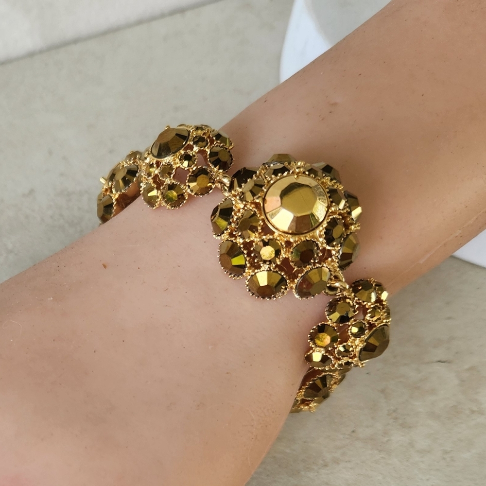 Kate Spade New York RARE Gold Cluster Rhinestone Beaded Statement Bracelet